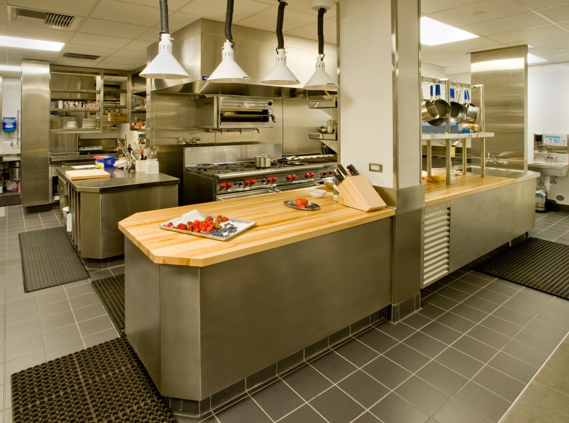 Commercial Kitchen